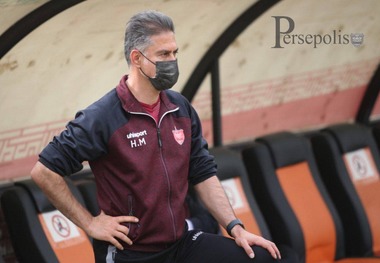 انتقاد مربی پرسپولیس از سازمان لیگ/ مطهری: زمین را کوچک و بزرگ می کنیم بعد می گوییم چرا میزبان نمی شویم!