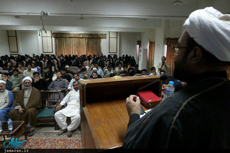 مراسم بزرگداشت آیت الله العظمی حسین راستی کاشانی(ره) در دانشگاه امام خمینی(س) کراچی