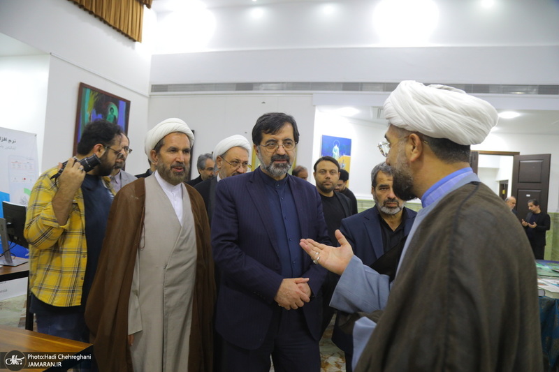 مراسم افتتاح دهمین نمایشگاه قرآن و عترت استان قم در مجتمع فرهنگی یادگار امام‎