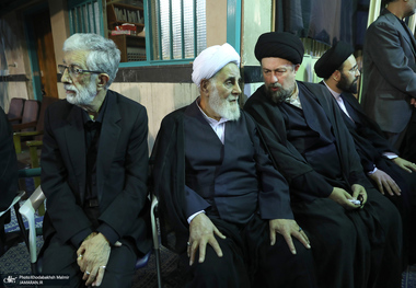 مراسم بزرگداشت همسر آیت الله موسوی بجنوردی (ره) در حسینیه شماره یک جماران-2 