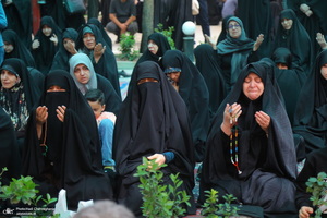 مراسم تحویل سال نو در گلزار شهدای قم‎