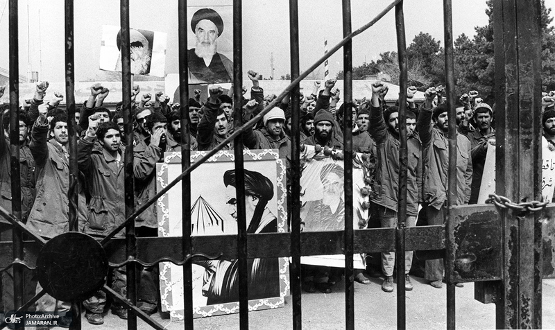 تصاویری کمتر دیده شده از تسخیر لانه جاسوسی