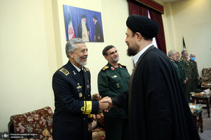 حاشیه های تجدیدمیثاق فرماندهان و کارکنان نیروهای مسلح با آرمان‌های امام خمینی (س)