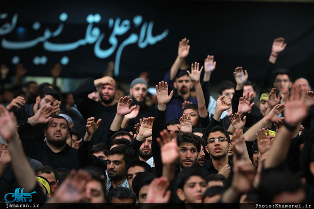 نظر رهبر معظم انقلاب در خصوص قمه زنی، گرفتن پول توسط مداحان، شنیده شدن صدای گریه ی زنان، تکرار ذکر حسین (ع) در نوحه ها و بسته شدن خیابان ها در ایام محرم