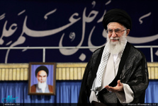پیکر مطهر رهبر شهید انقلاب اسلامی در دارالذکر حرم امام رضا(ع) به خاک سپرده شد