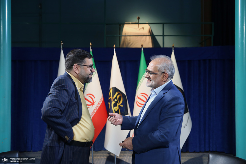 گفتگو حضوربا سید محمد حسینی