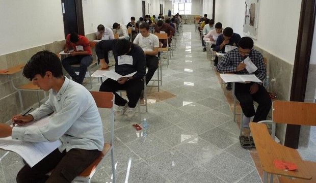 ۲۴ دانش آموز ابرکوهی در آزمون دانشگاه‌ها رتبه زیر یکهزار کسب کردند