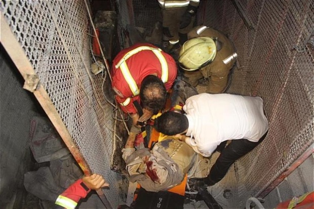 سه نفر بر اثر سقوط آسانسور در شهر صنعتی البرز مصدوم شدند