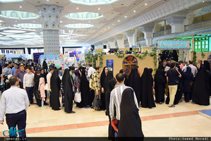 غرفه موسسه تنظیم و نشر آثار امام خمینی(س) در نمایشگاه بین المللی قرآن کریم