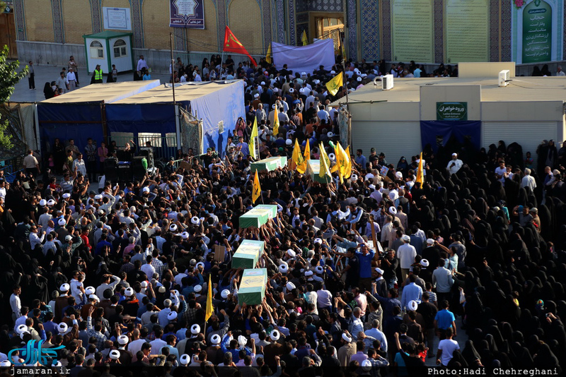 مراسم تشییع 5 شهید مدافع حرم حضرت زینب(س) در قم‎