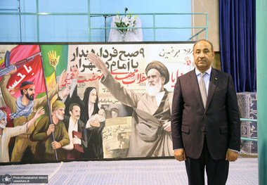 روایت ضرغامی از دلیل حضور وزیر میراث فرهنگی عراق در محل اقامت امام خمینی و جماران + عکس