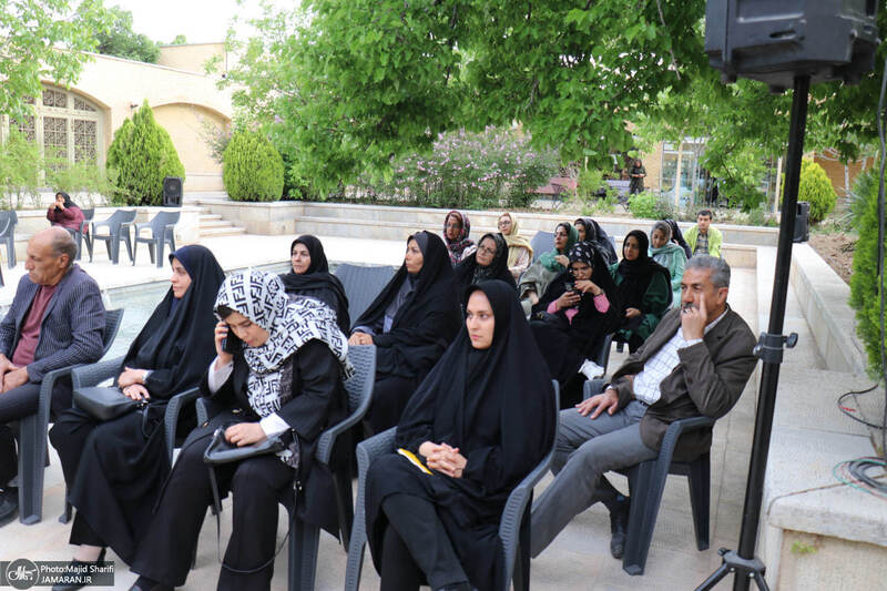 کارگاه آموزشی جایزه ادبی روح الله در خمین