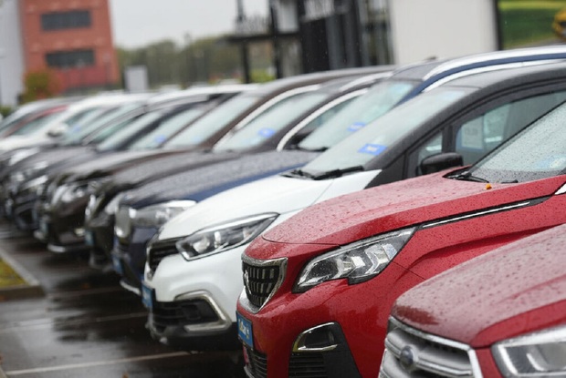 دستور رئیسی برای لغو افزایش قیمت خودروهای مونتاژی توسط شورای رقابت