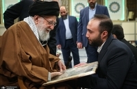 شاعران با رهبر انقلاب دیدار کردند (9)