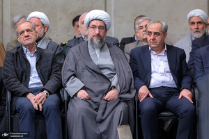 دیدار هزاران نفر از مردم آذربایجان شرقی با رهبر معظم انقلاب