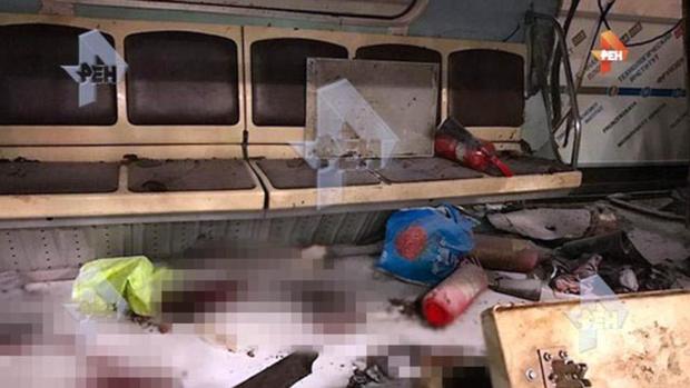 عکس/ جنازه و خون در واگن منفجر شده
