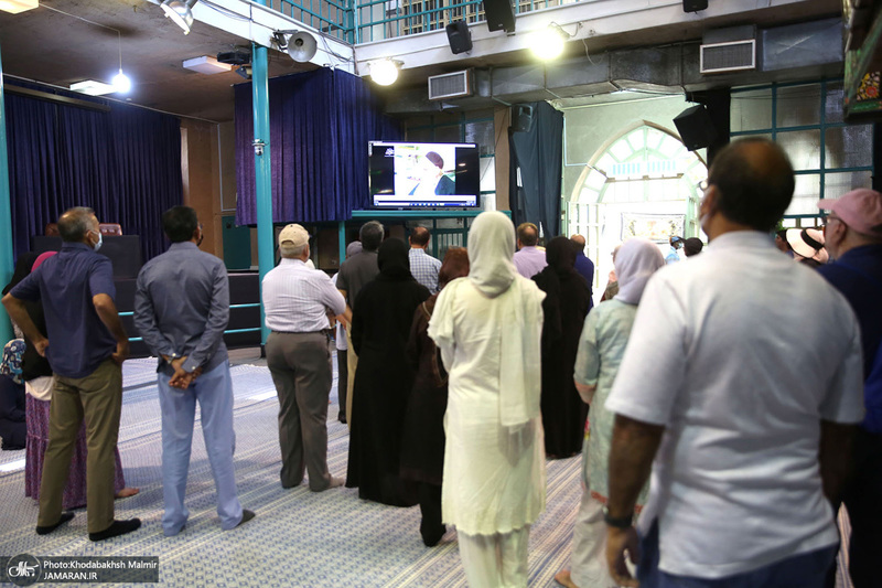 بازدید جمعی از گردشگران خارجی از بیت امام خمینی در جماران‎‎