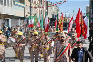 مراسم بزرگداشت 12 بهمن و گلباران بیت امام خمینی(س) در قم