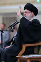 دیدار هزاران نفر از مردم آذربایجان شرقی با رهبر معظم انقلاب