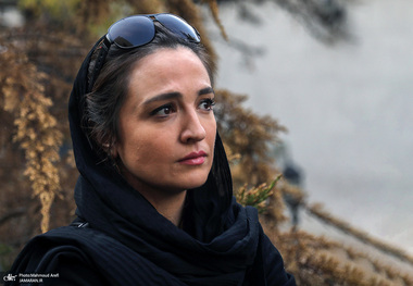 گلاره عباسی: من به ایران خیانت نمی کنم
