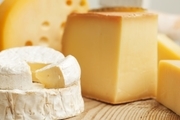 ۵ نشانه‌ایی که می گوید نباید پنیر بخورید