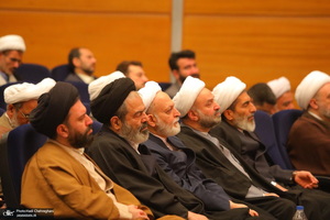 همایش «احیاگر حدیث» ویژه نکوداشت آیت الله ری شهری (ره)