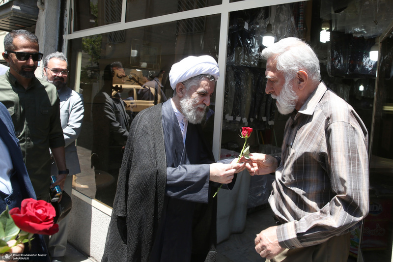 مراسم «کوچه آفتاب» در جماران - 2