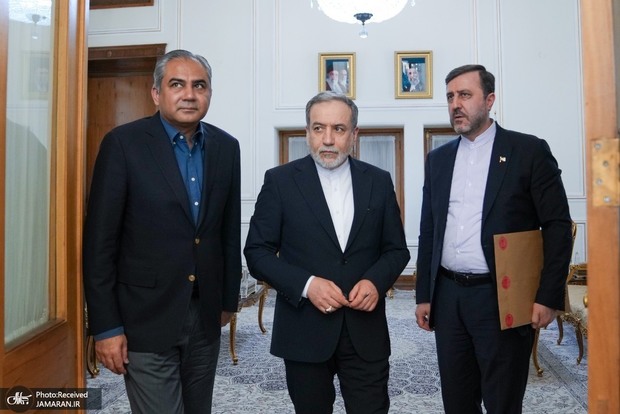 جزییات دیدار وزیر کشور پاکستان با عراقچی در تهران و پیام برای رهبرانقلاب، امروز + عکس ها