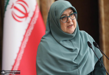 سخنگوی دولت: امروز در یک جنگ جدی و «جنگ وجودی» قرار داریم / هدف مشخص ما کاهش ۲۰ درصدی مصرف انرژی است / باید این هدف را برای استان‌های مختلف از جمله اصفهان، لرستان، خوزستان، مازندران و سایر مناطق به‌صورت مشخص تعریف و برای تحقق آن برنامه‌ریزی کنیم