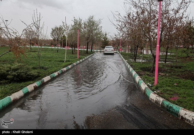 آغاز بارندگیها از ظهر امروز در اردبیل دمای هوا تا ۸ درجه کاهش می‌یابد