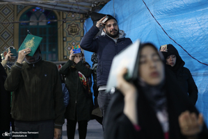 مراسم شب بیست و سوم ماه مبارک رمضان در امام زاده پنج تن لویزان