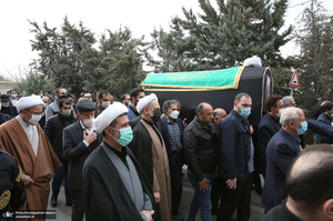 مراسم تشییع پیکر آیت الله ری شهری (ره) از حسینیه کوثر (س)