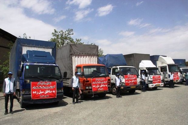 نخستین محموله کمک های آموزش وپرورش تهران به خوزستان ارسال شد
