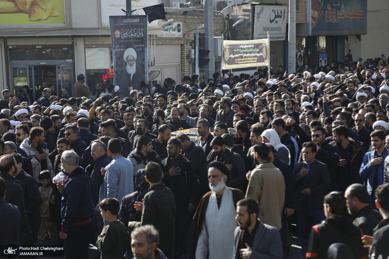 دسته عزاداری روز شهادت حضرت زهرا (س) با حضور آیت الله العظمی وحید خراسانی