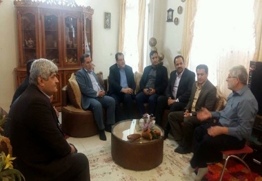 جزئیات حمله اراذل و اوباش به معلم مضروب شیرازی