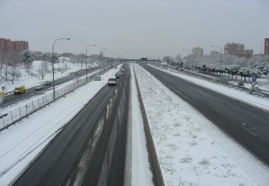 ترافیک عادی و روان در محورهای مواصلاتی آذربایجان‌شرقی جریان دارد