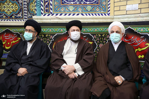مراسم تشییع پیکر آیت الله ری شهری (ره) از حسینیه کوثر (س)