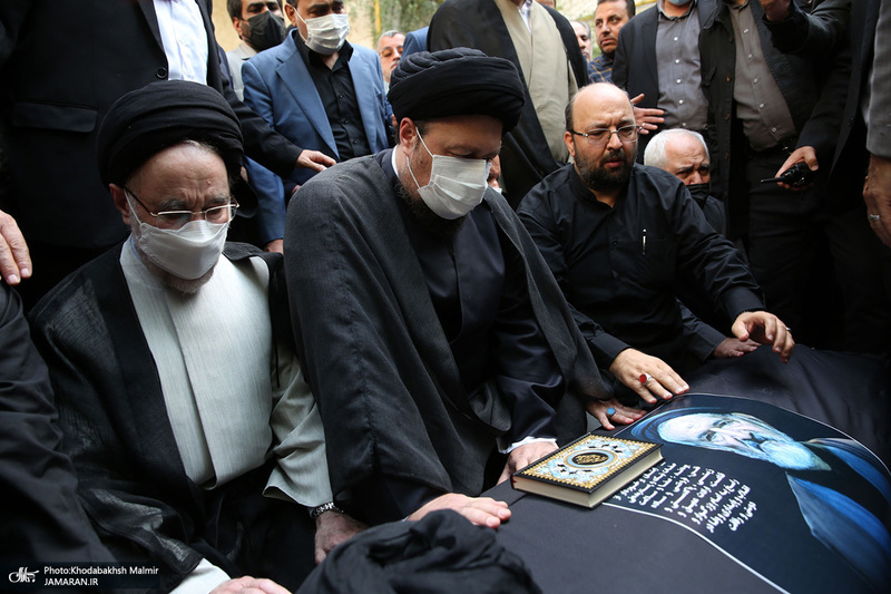 مراسم تشییع پیکر حجت الاسلام و المسلمین سید محمود دعایی از موسسه اطلاعات