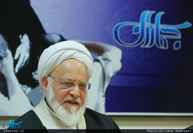 مجمع تشخیص مصلحت نامه لاریجانی را در اصرار مجلس بر ۲ لایحه معتبر می‌داند