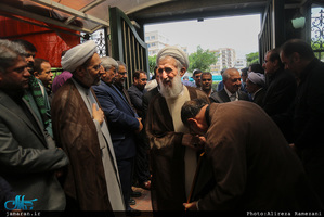 مراسم تشییع حجت الاسلام و المسلمین دکتر احمد احمدی 