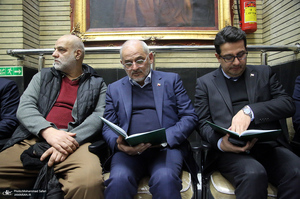 مراسم ترحیم مادر محمد شریعتمداری