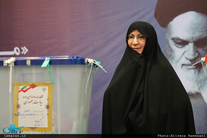 انتخابات ریاست جمهوری و پنجمین دوره‌ی انتخابات شوراهای اسلامی-حسینیه جماران