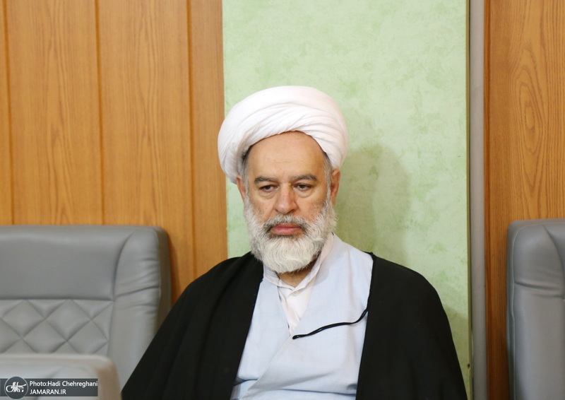 سومین نشست از سلسله نشست های تبیین مکتب امام خمینی(س)