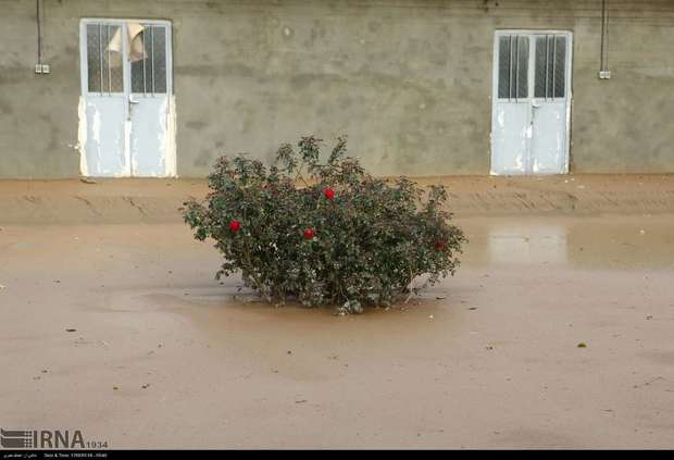 بالاآمدن آب سد سیمره جان 1300 روستایی کوهدشت را تهدید می کند