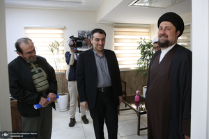 بازدید سید حسن خمینی از موسسه تنظیم و نشر آثار امام خمینی (س)