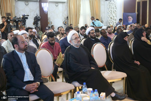 نشست «گفتمان توحیدی اخلاقی‌ امام‌ خمینی(س) در دنیای معاصر؛ دستاوردها و آینده فرارو»