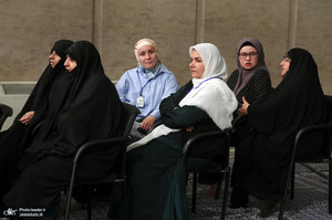 دیدار مسئولان نظام و مهمانان کنفرانس وحدت اسلامی با رهبر معظم انقلاب