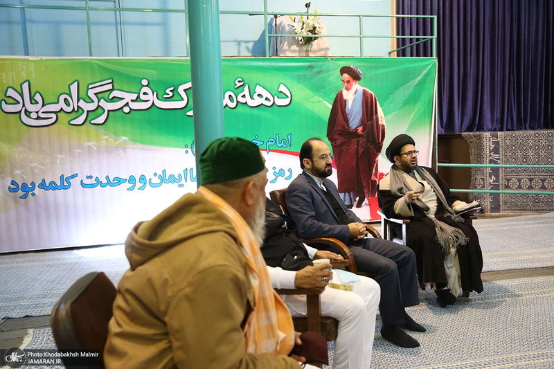 بازدید جمعی از علما و شخصیت‌های اهل تصوف کشور هندوستان از جماران