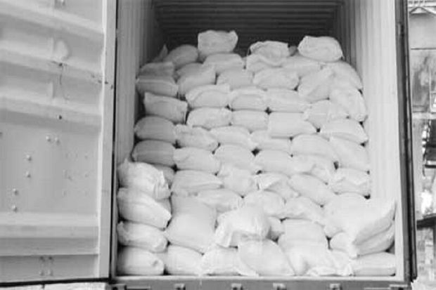 یک هزار و ۱۶۸ کیسه آرد قاچاق در بروجرد کشف شد