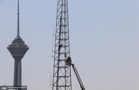 اقدام به خودکشی یک دختر جوان در شهرک غرب + تصاویر